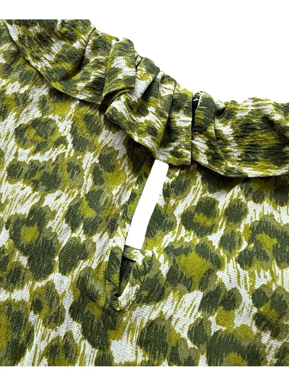 Kate Spade Silk Wool Leopard Print Ruffle Blouse Green Bow Top M Office Chic